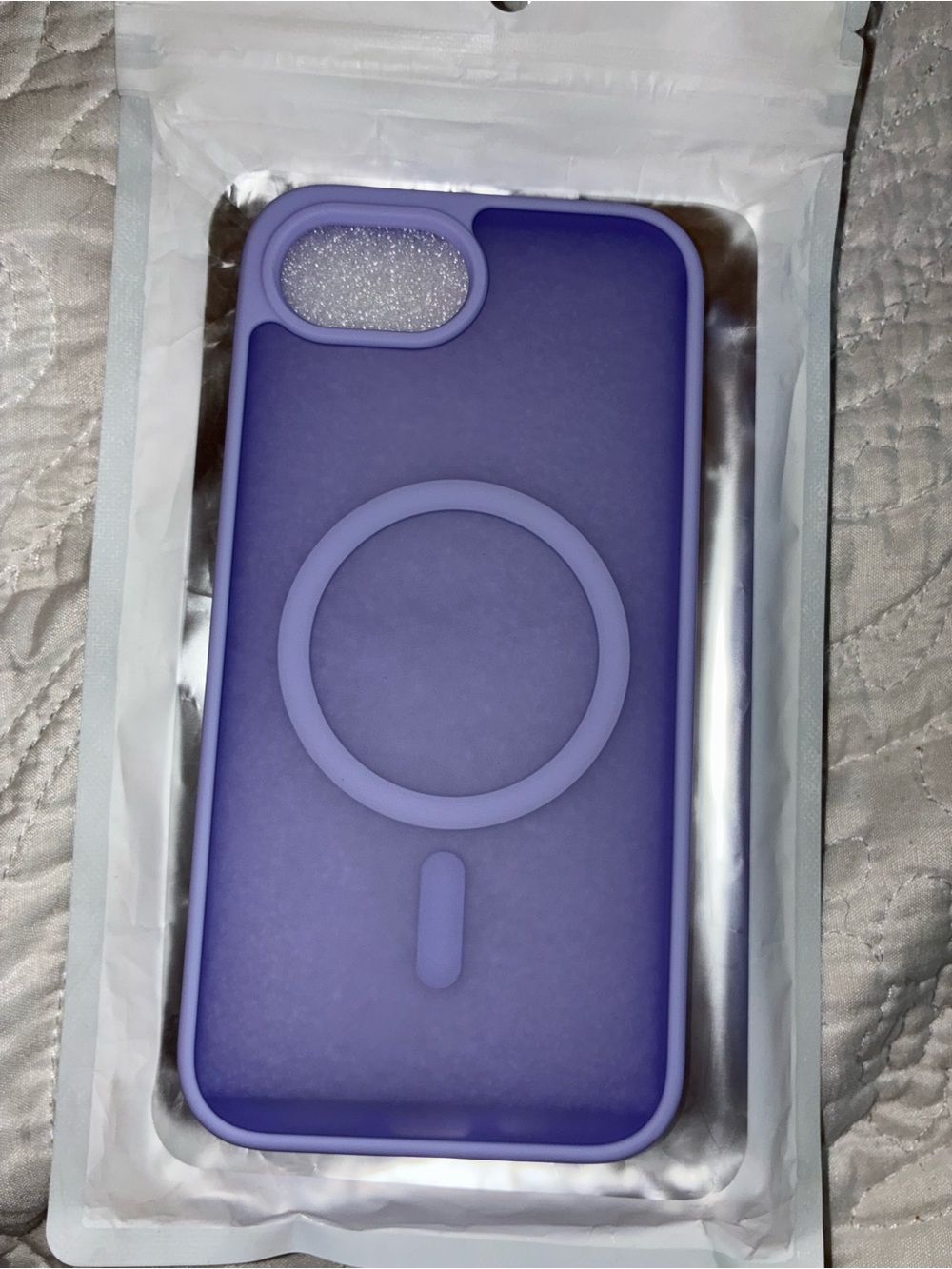 Amazon Lilac Silicone IPhone 16e Phone Case NWT